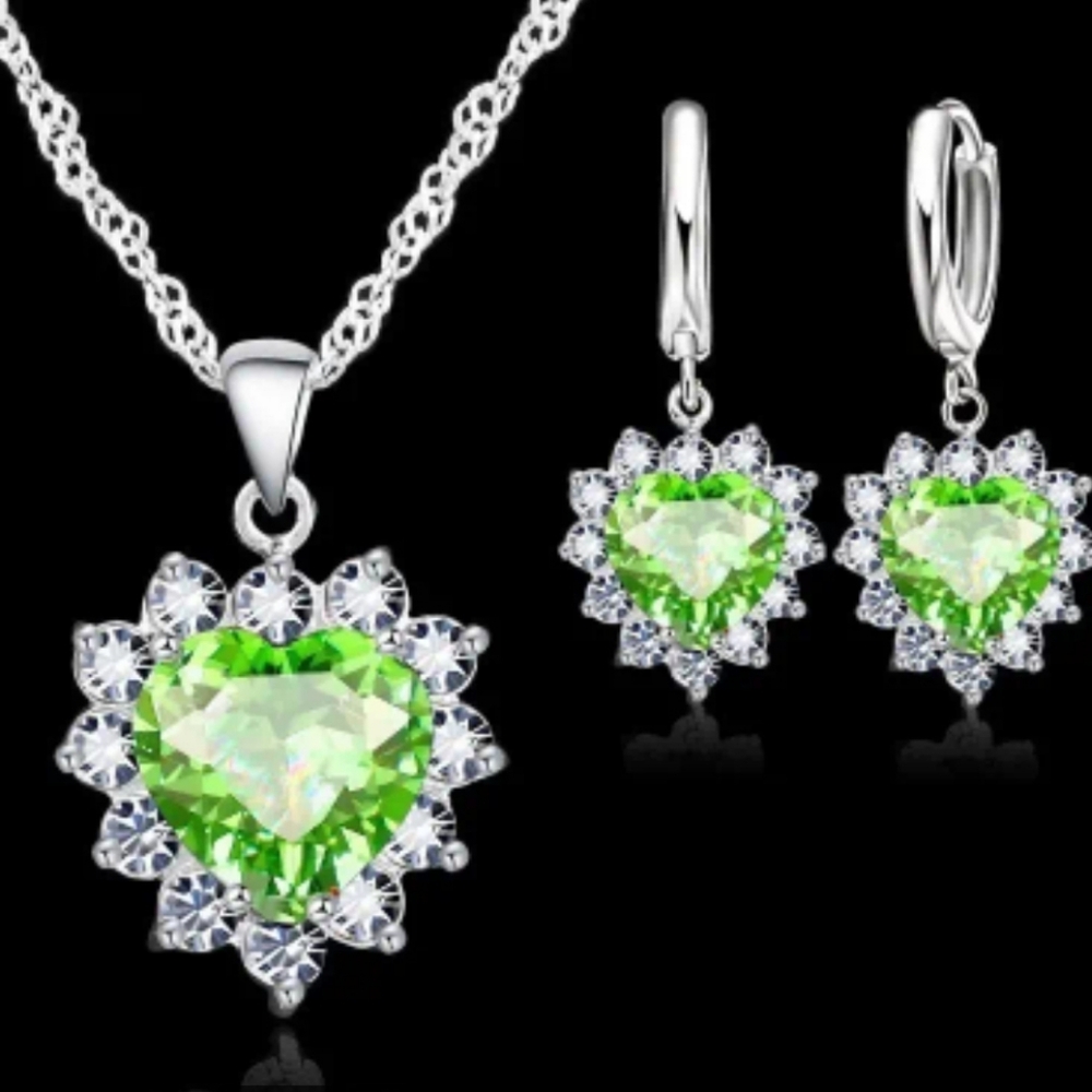 Green heart jewelry set